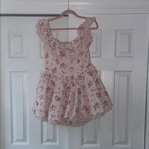 Floral Ruffle Dress new with tags never worn